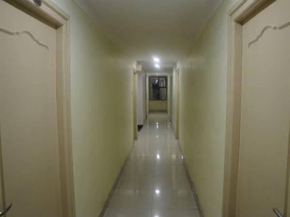 Oyo Hotel Lakshmi Paradise Visákhapatnam Kültér fotó