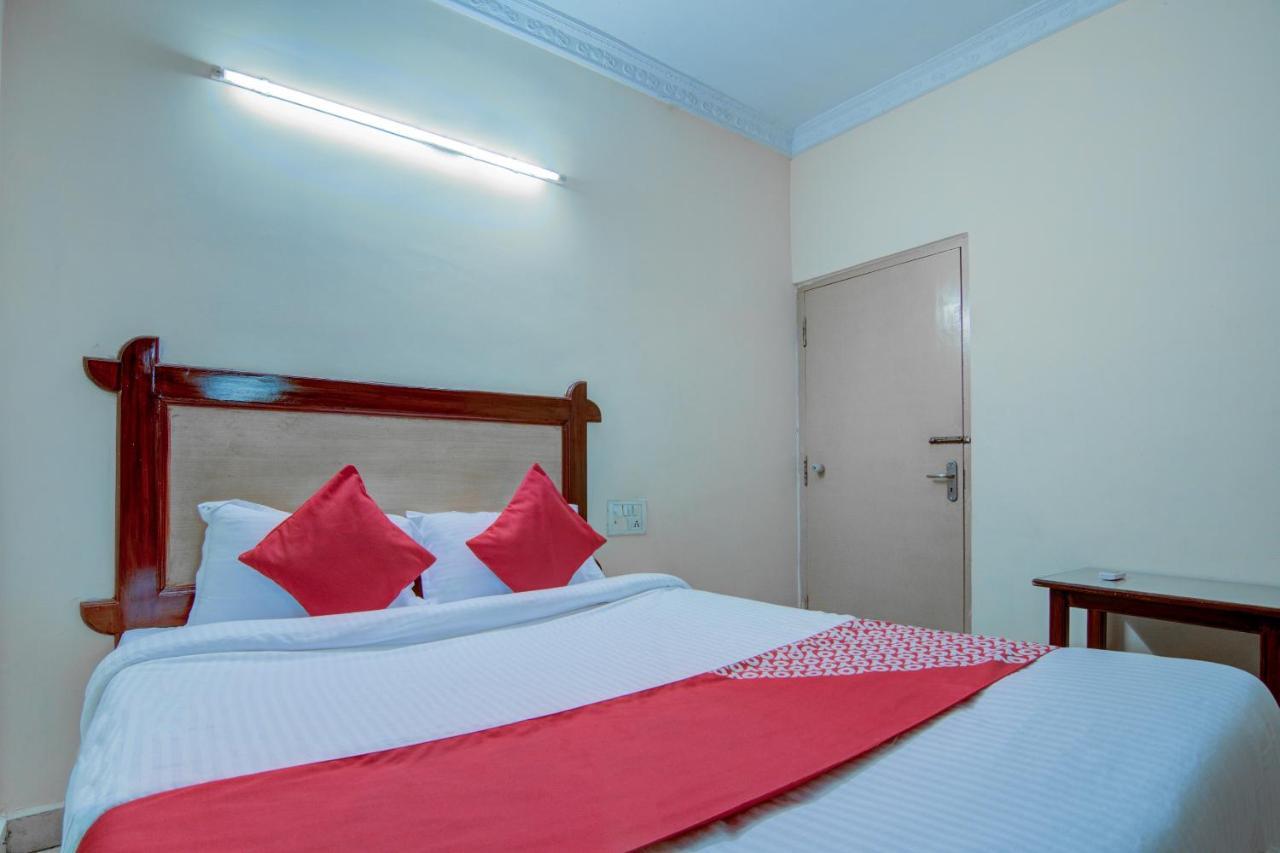 Oyo Hotel Lakshmi Paradise Visákhapatnam Kültér fotó